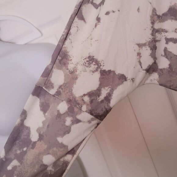 #378 Lularoe- LINDA- Batwing Dolman Sleeve Top- Various Colors - Picture 4 of 13